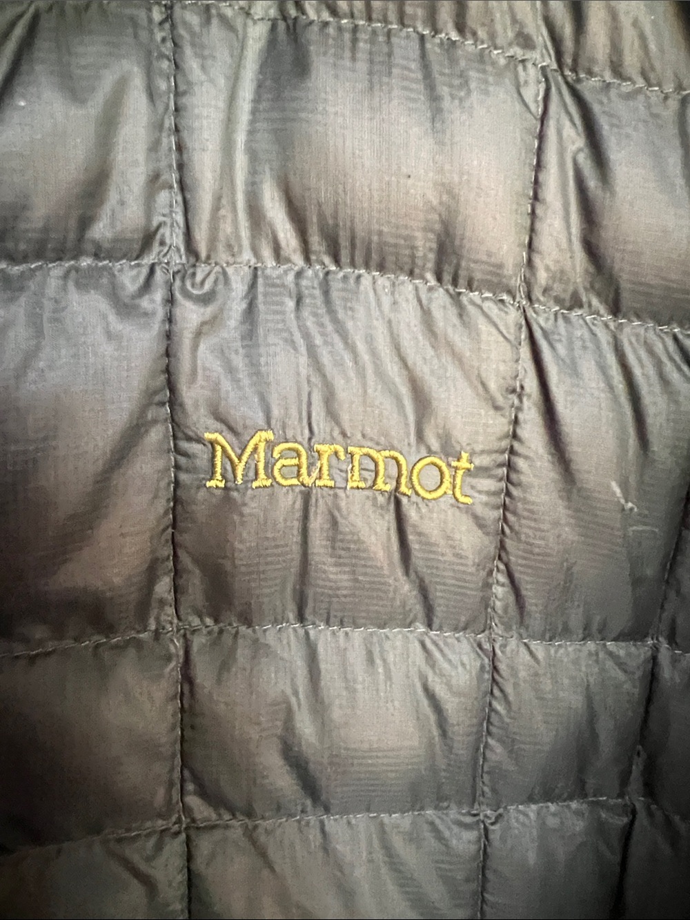Marmot Dark Green Puffer Jacket with Lime Trim - Picture 4 of 9